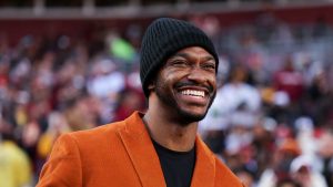 Robert Griffin III Talks Jayden Daniels, Caleb Williams, CFP, More in B/R Interview