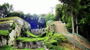 Namur Track Walk, Part 5: The Castle Wall Turn to the Finish Line