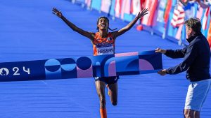 Paris Golden Moments: Hassan powers past Assefa in dramatic marathon finish