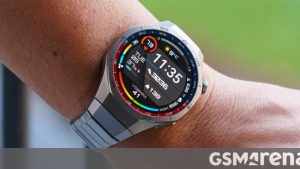 Huawei Watch GT 5 and GT 5 Pro get new update with health and payment features