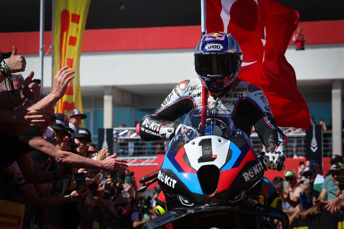 Motorcycle Racing for the Uninformed