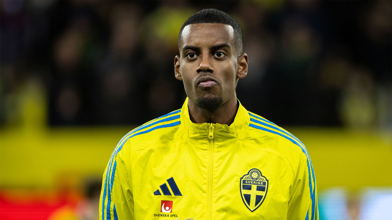 “Newcastle United have no intention of selling Alexander Isak whatsoever – David Ornstein