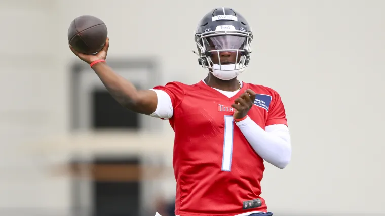Miami legend Cam Ward’s ‘poised to start’ for Titans following season-ending injury to fellow QB