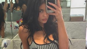 Kylie Jenner’s ‘Twisted French Manicure’ Adds the Perfect Final Touch to a Basic Summer Minidress