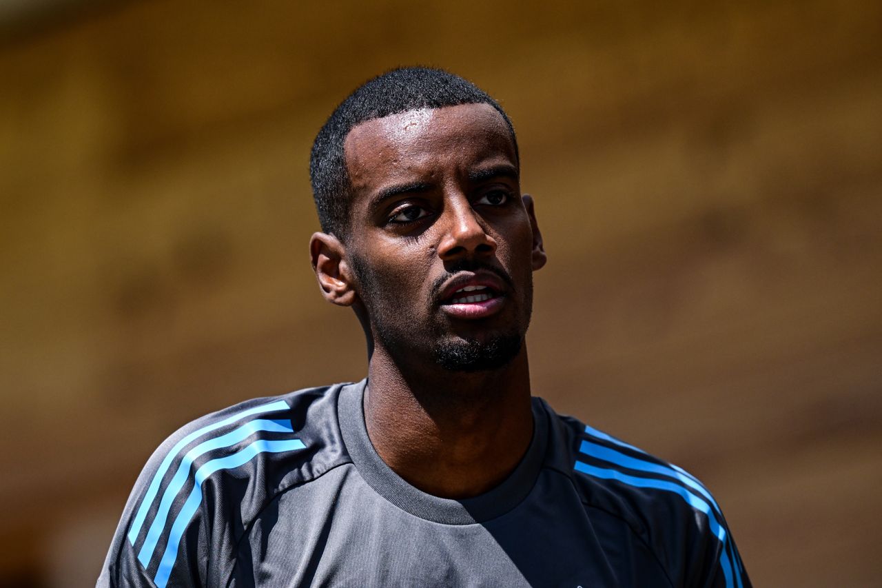 Liverpool one step closer to Alexander Isak deal following another transfer agreement: report