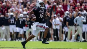 LaNorris Sellers’ athleticism earns South Carolina quarterback national praise