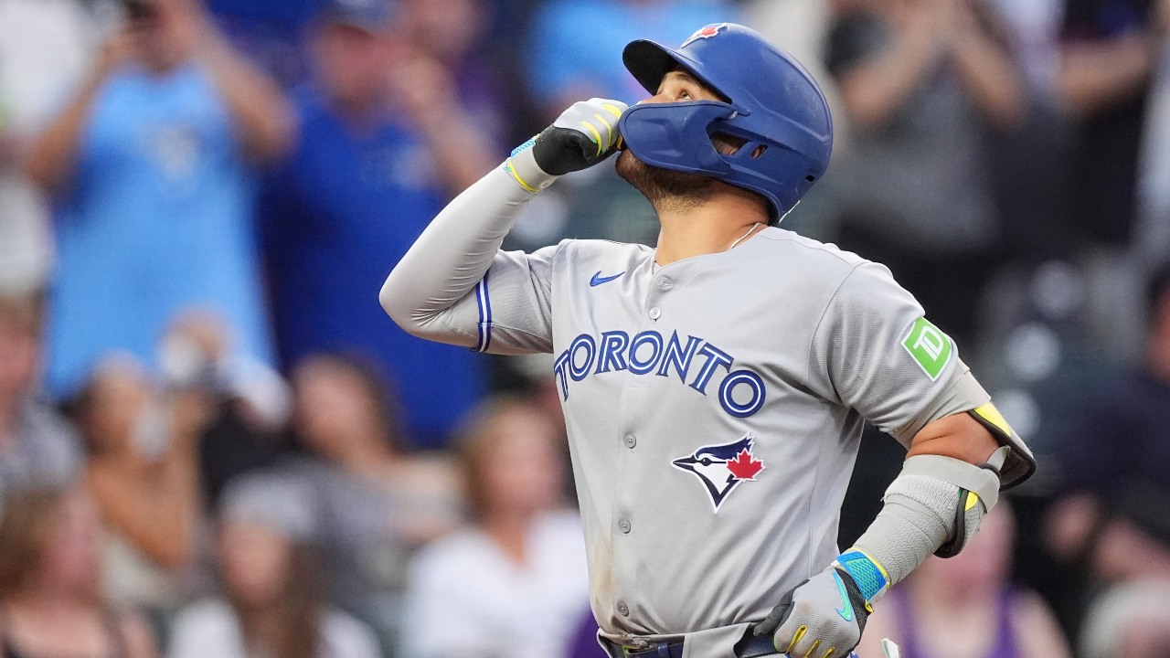 Blue Jays look to keep offence rolling against Rockies