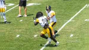 Can Steelers Get Run Game Going Against Defense Other Than Their Own?
