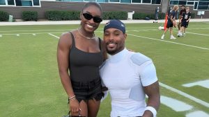 Simone Biles drops five-word message after appearing at Bears training camp with NFL husband
