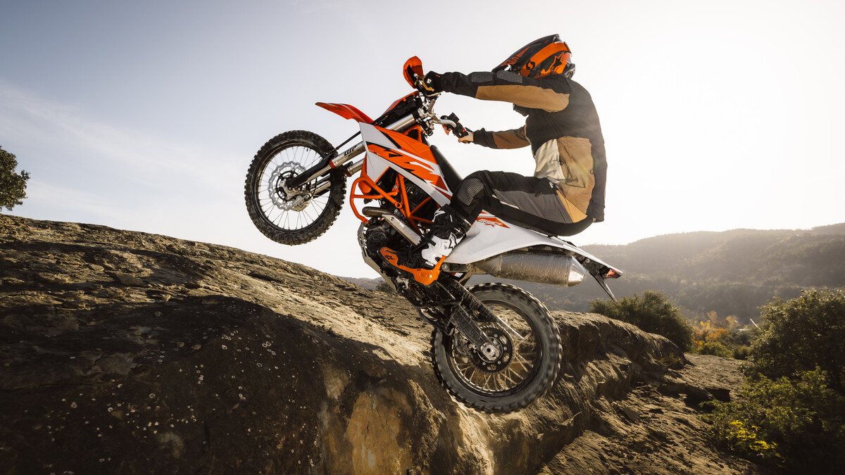 KTM ANNOUNCES 2026 690 ENDURO R AND SMC R DUAL SPORTS