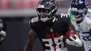 Falcons rookie RB Nathan Carter makes depth chart statement, shares Morice Norris injury update