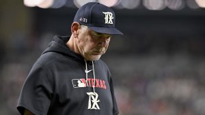 Rangers Heading Toward Crossroad in Midst of Another Woefully Underwhelming Season