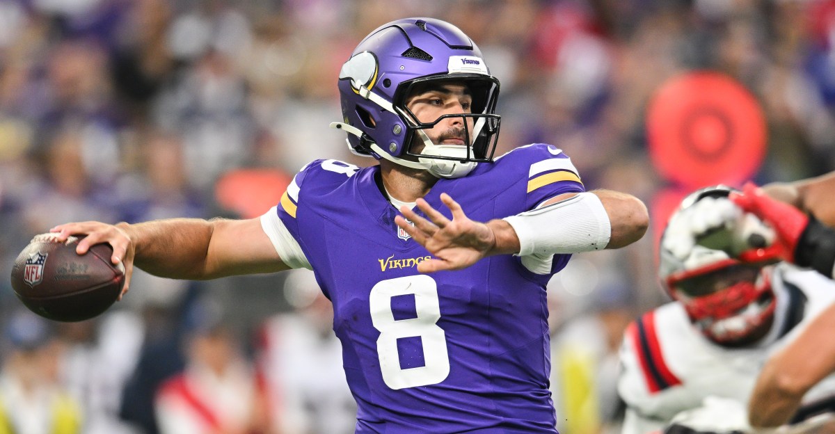 Sam Howell trade: Eagles acquire quarterback from Vikings in draft pick swap