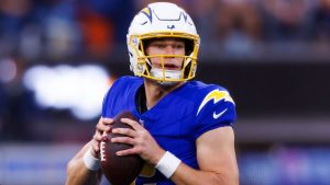 Saskatchewan Roughriders add longtime NFL QB Easton Stick to negotiation list