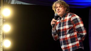 My Football: Arsenal fan Alan Davies talks Hale End, Declan Rice’s free-kicks and the player he wanted to be growing up