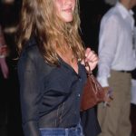 If You Wear Converse Sneakers This Fall, Pair Them With Cigarette Jeans Like ’90s Icons