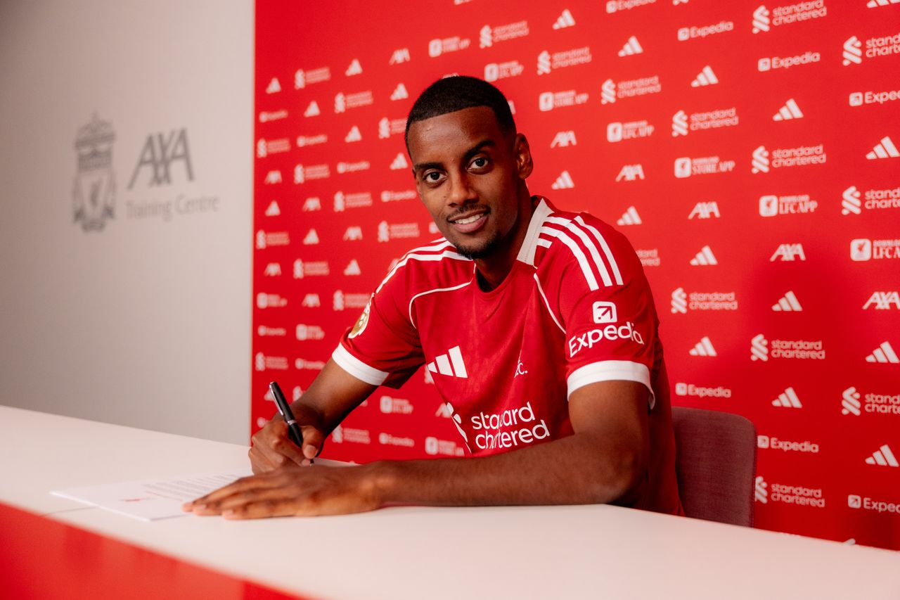 ‘Long, tricky summer’ Everything Alexander Isak said in first Liverpool interview after tense Newcastle United exit