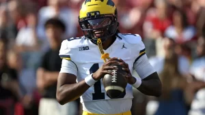 What were Bryce Underwood and Justice Haynes arguing about? What we know about Michigan’s sideline spat