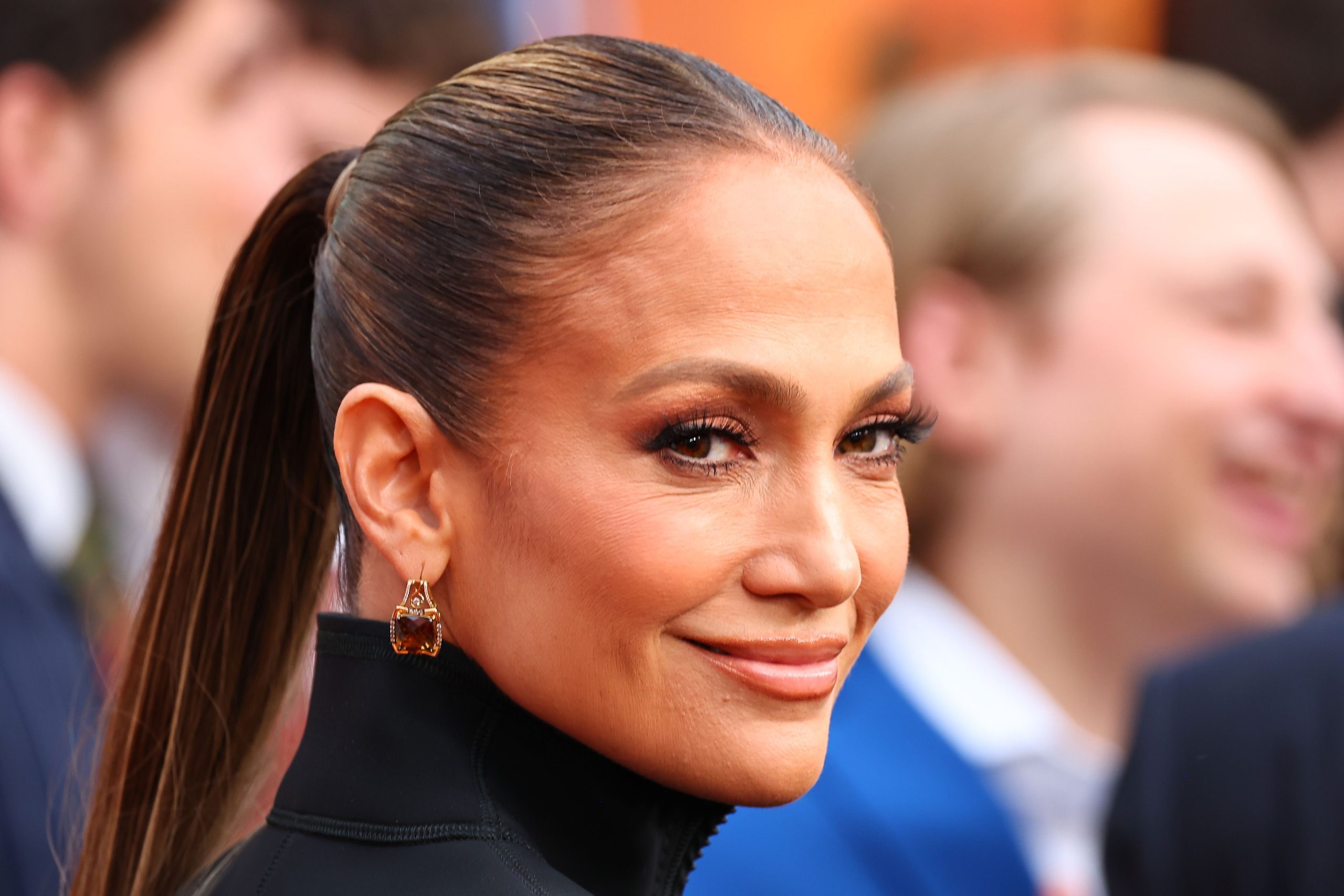 Jennifer Lopez Just Co-Signed This Divisive Gen-Z Nail Trend for Fall