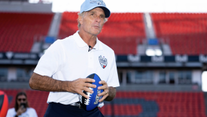CFL legend Doug Flutie believes Canadian QB Nathan Rourke is ‘NFL-calibre’
