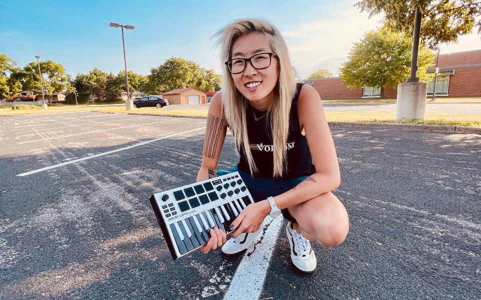 Christine Sako Discusses New Single “Catch My Breath,” Tone, and Her Guitars