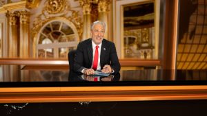 Jon Stewart Rages Against Kimmel Suspension With ‘Patriotically Obedient,’ Pro-Trump Parody on ‘The Daily Show’ | Video