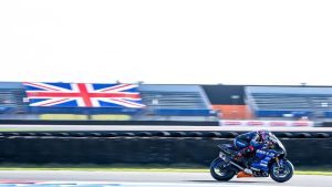 British Superbikes: Ray leads Redding as top 12 covered by 0.979s at TT Circuit Assen Showdown starter