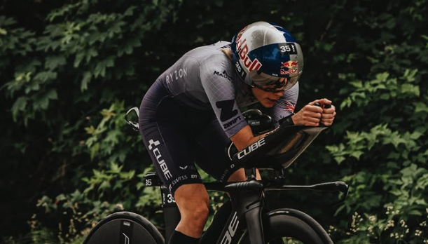 British Clean Sweep at T100 Spain as Lucy Charles-Barclay Strikes Again
