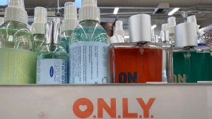 Old Navy Beauty Is Coming—And Some Stores Will Even Have a Counter