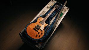 “One thing led to another, and a jam session turned into Warren Haynes sporting some of rock and roll’s most iconic guitars on stage”: Warren Haynes becomes the latest to wield Jeff Beck’s ‘Yardburst’ on stage – following Marcus King and Craig