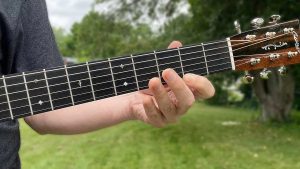 How to Create a Solo Using Scale Notes and Chord Shapes 