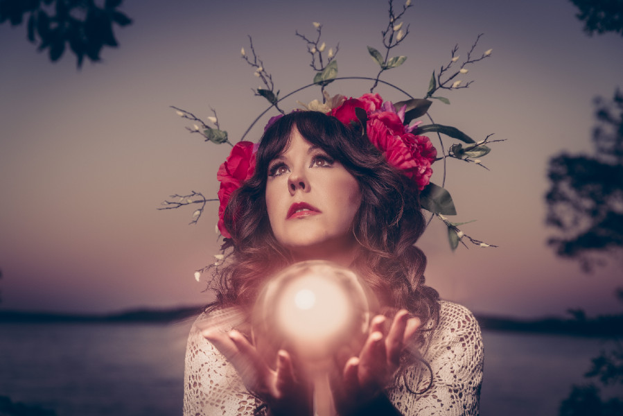 Kashena Sampson Unveils New Album ‘Ghost Of Me’