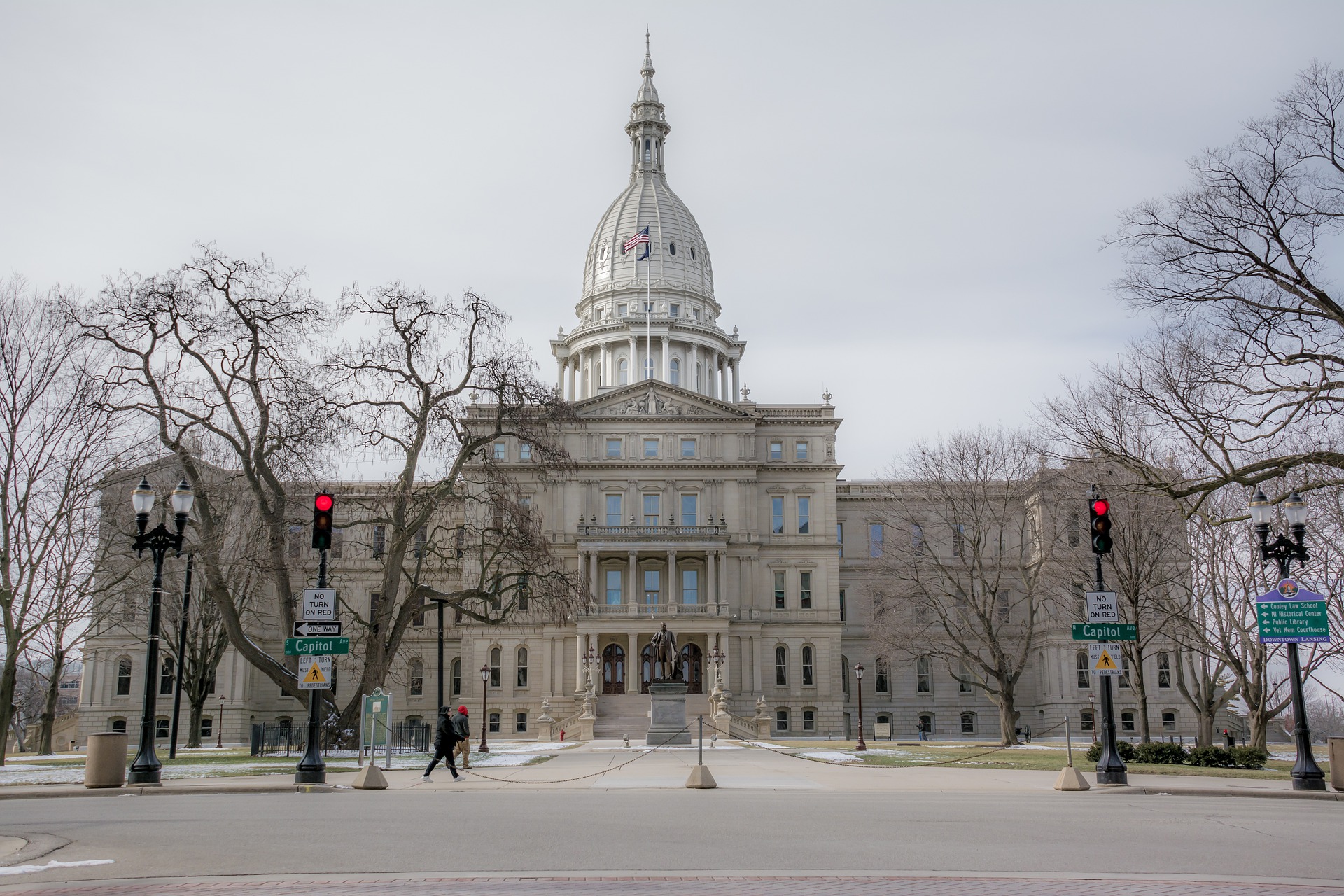 Michigan joins states warning sportsbooks against prediction markets