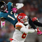 LOOK: Jaguars’ Travis Hunter’s big catch jumpstarts Jaguars’ come-from-behind win over Chiefs