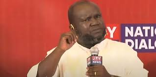 Ken Ashigbey lambasts DCEs for failing in galamsey fight
