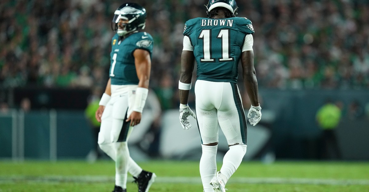 A.J. Brown: “Just to clear this up…”