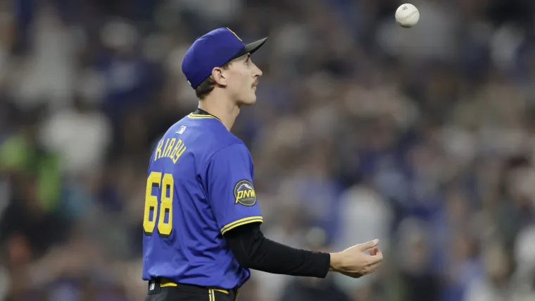 Did Seattle sacrifice Game 3 to rest Luis Castillo?