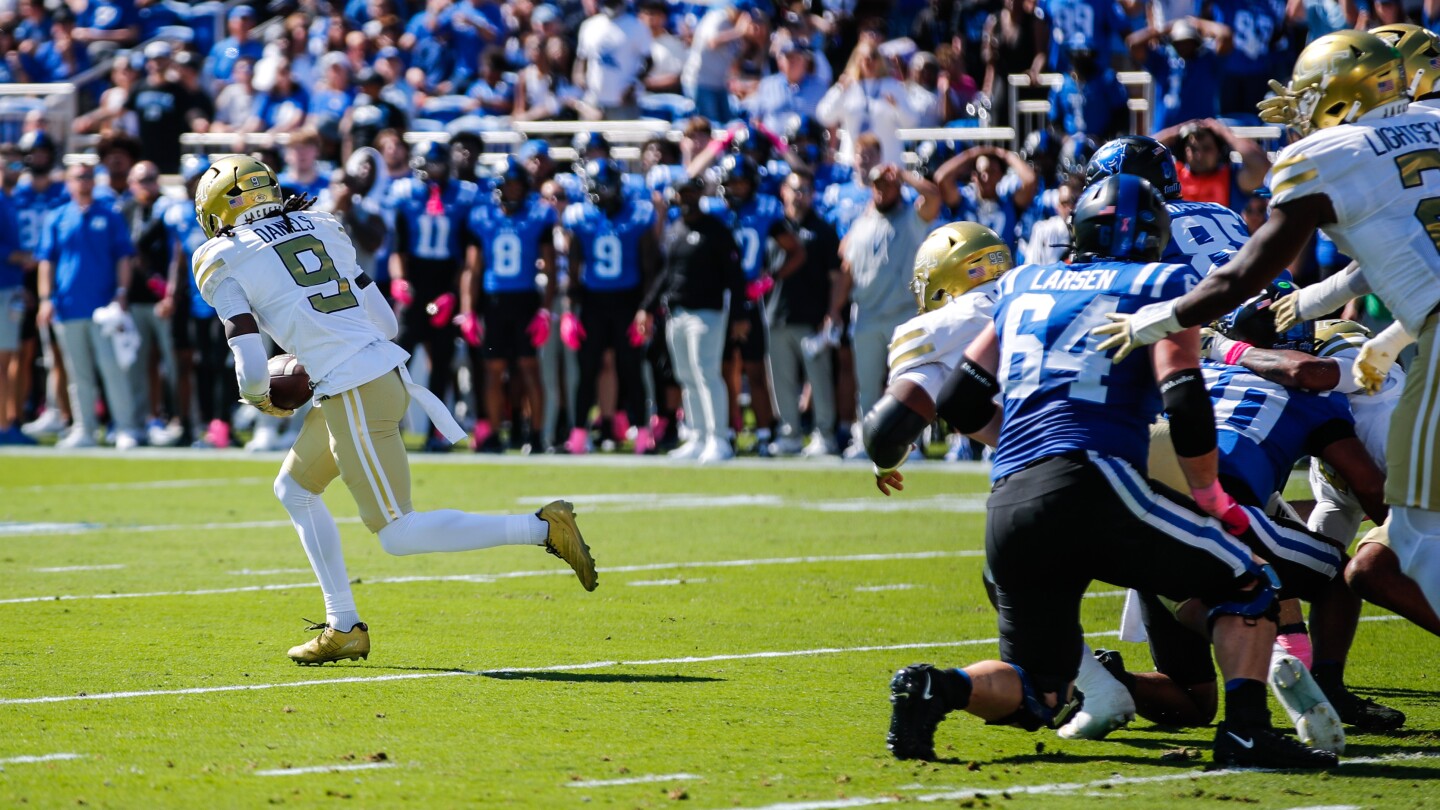 Fumble return and late offense lead No. 12 Georgia Tech past Duke 27-18