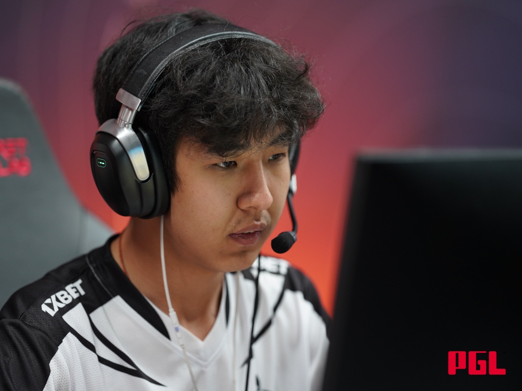 Senzu Responds to Shocking Mongolz CS2 Benching Month Before Major