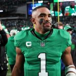 What’s the better Eagles color: Midnight Green or Kelly Green?
