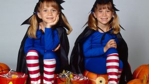 Mary-Kate & Ashley Olsen’s Halloween Movie Is Still Bats–t Crazy
