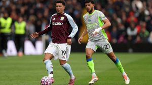 Jadon Sancho SNUBS Unai Emery after embarrassing Aston Villa call
