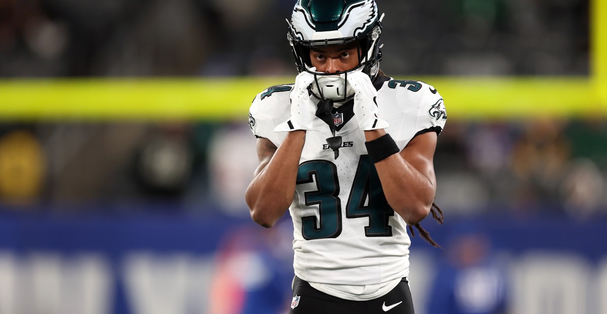 Eagles open up a roster spot