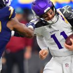 Carson Wentz is the latest former Eagles player to land on injured reserve