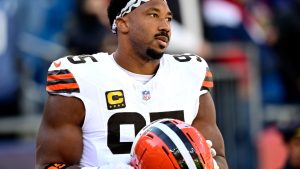 NFL Trade Rumors: âHowie Roseman and the Eagles are super hot after Myles Garrettâ