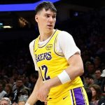 Lakers’ Jake LaRavia turns Anthony Edwards’ question into a caption