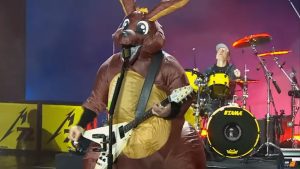 “Let’s hop to it”: James Hetfield wins Halloween by donning inflatable kangaroo costume to rip through a thrash classic – and he doesn’t miss a beat