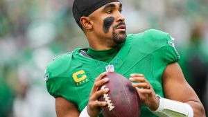 Eagles Film Review: Analyzing Jalen Hurts’ 2025 season so far