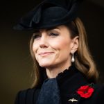 Because of Kate Middleton, We Only Want to Wear Scarves Like This