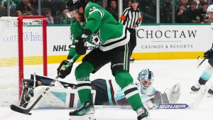 Seguin's late first-period goal gives Stars 2-1 win over Kraken